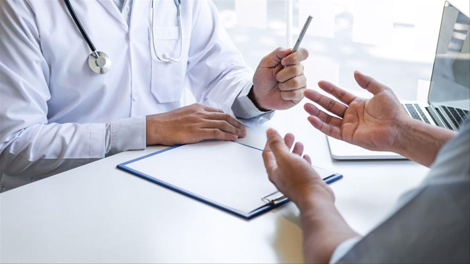 Imatge d'arxiu d'una consulta mèdica Imatge d'arxiu d'una consulta mèdica