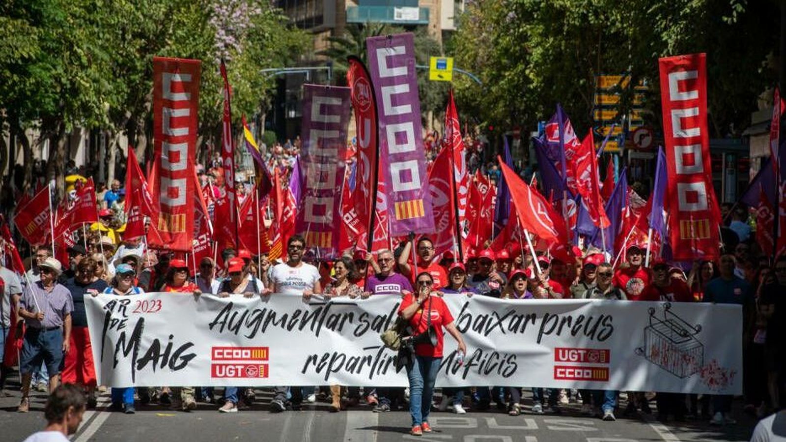 Manifestació del Primer de Maig als carrers d'Alacant