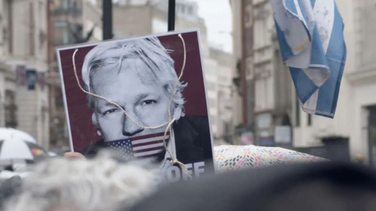 'Wikileaks. The Alacant Connection', dirigida per Helena Sánchez Bel, es projectarà el dimecres 14 de maig a les 18:30 hores al Col·legi Major Rector Peset.