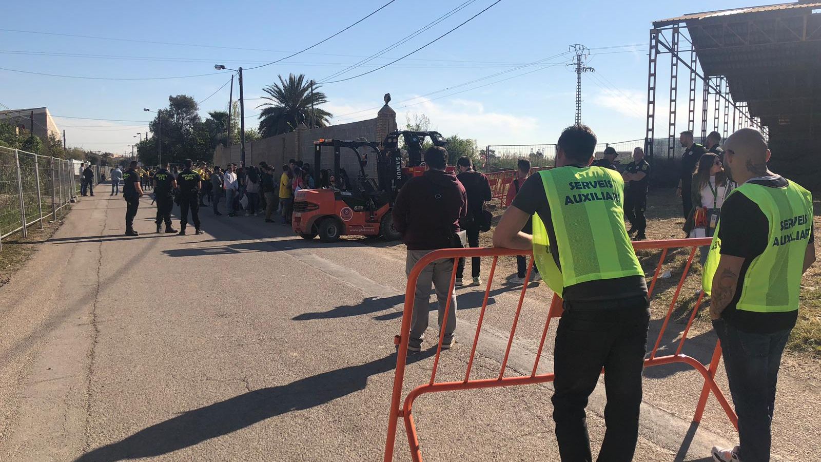 L’organització de les Paelles universitàries manté la convocatòria a La Punta malgrat la prohibició