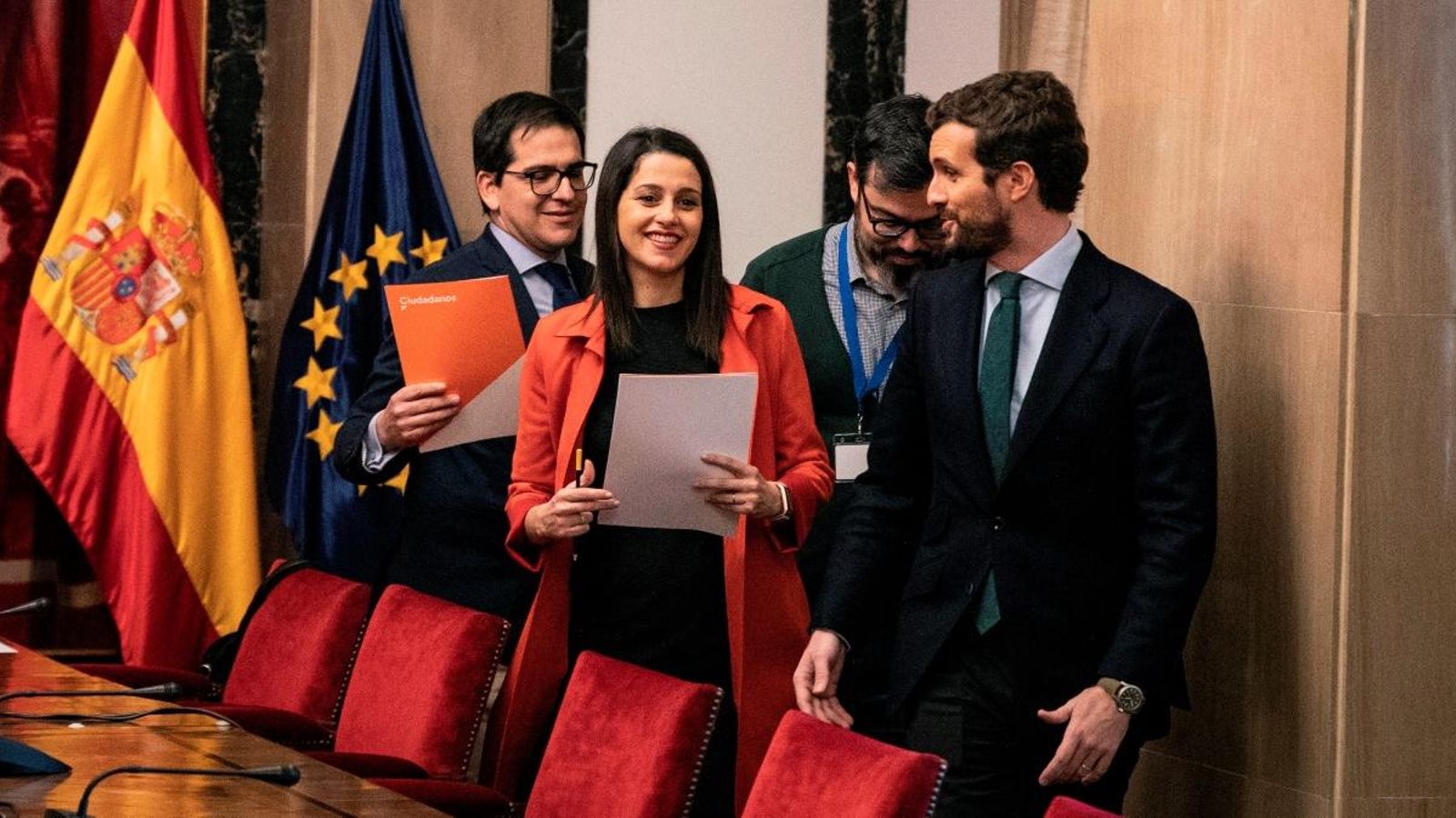 Líders de Ciutadans, a l'esquerre, i del Partit Popular, en la reunió que han celebrat al Congrés aquest dimarts