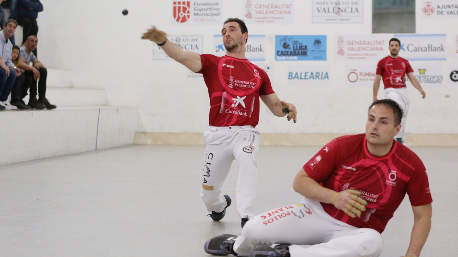 Guillermo, Nacho i José Salvador, durant una partida