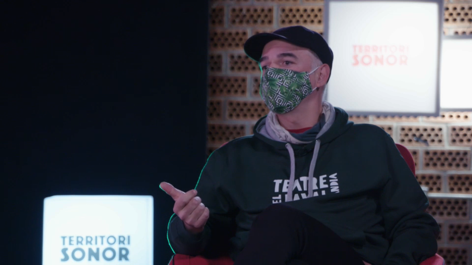 Entrevista a Francesc Burgos, responsable  del Teatre del Raval de Gandia