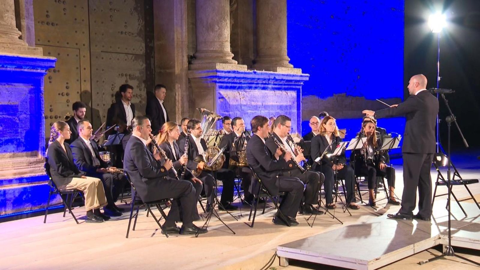 Moments de la representació al monestir de Sant Miquel dels Reis