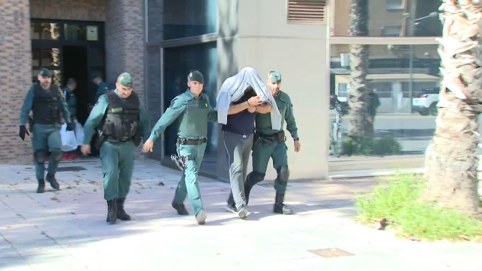 Escorcoll realitzat a l'avinguda del Mestre Rodrigo de València on s'ha produït una de les detencions