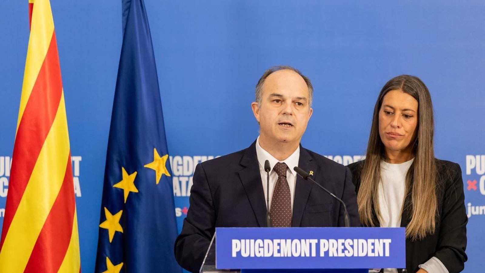 El secretari general de Junts, Jordi Turull, amb la portaveu del partit al Congrés, Míriam Nogueras