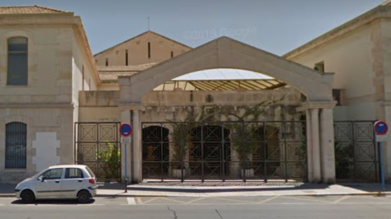 Exteriors dels jutjat de guàrdia d’Alacant