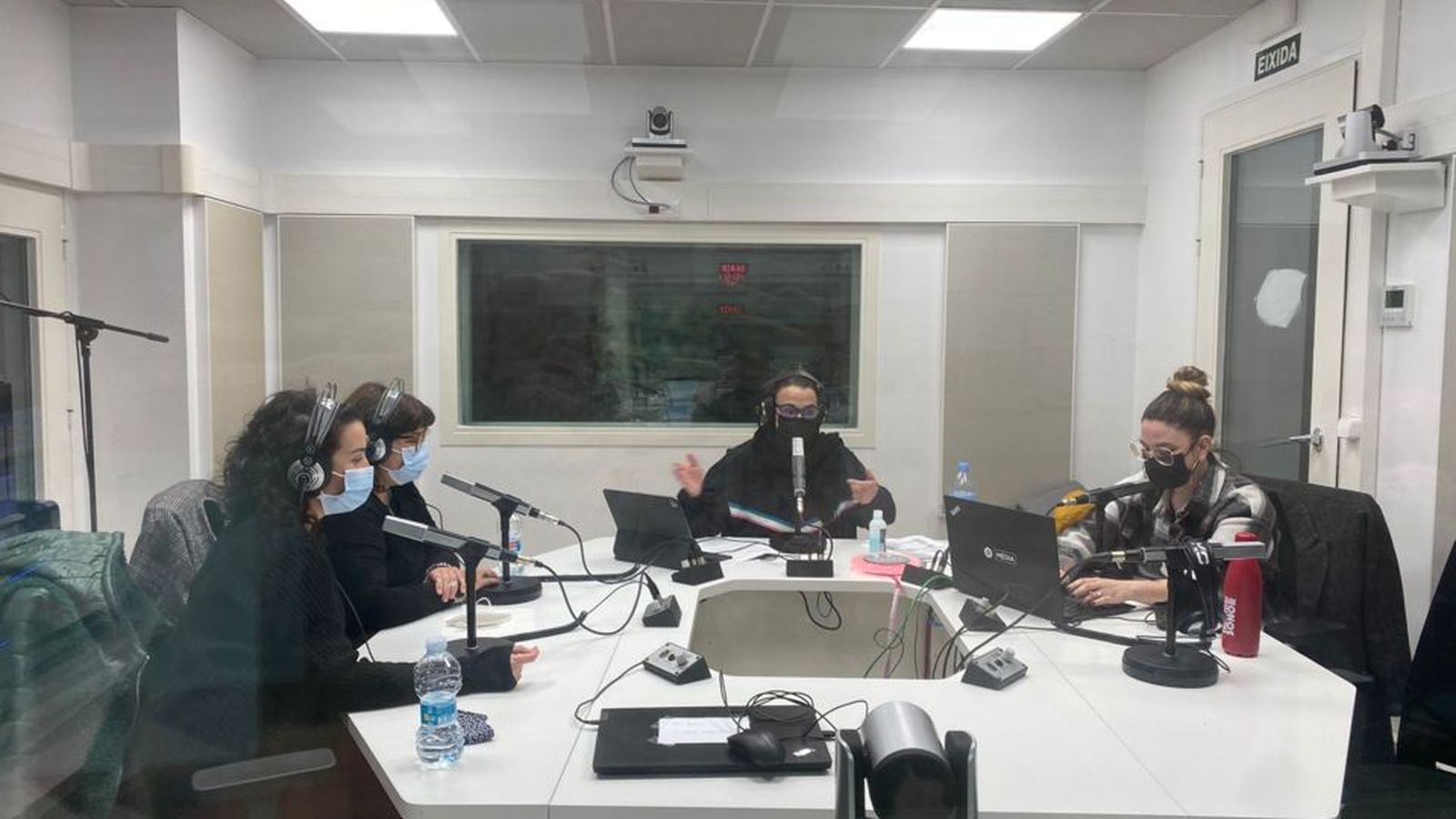 12.02.2022 | Kuzu, Miss Caffeina, Kiko Berenguer i “La vida en una cançó”