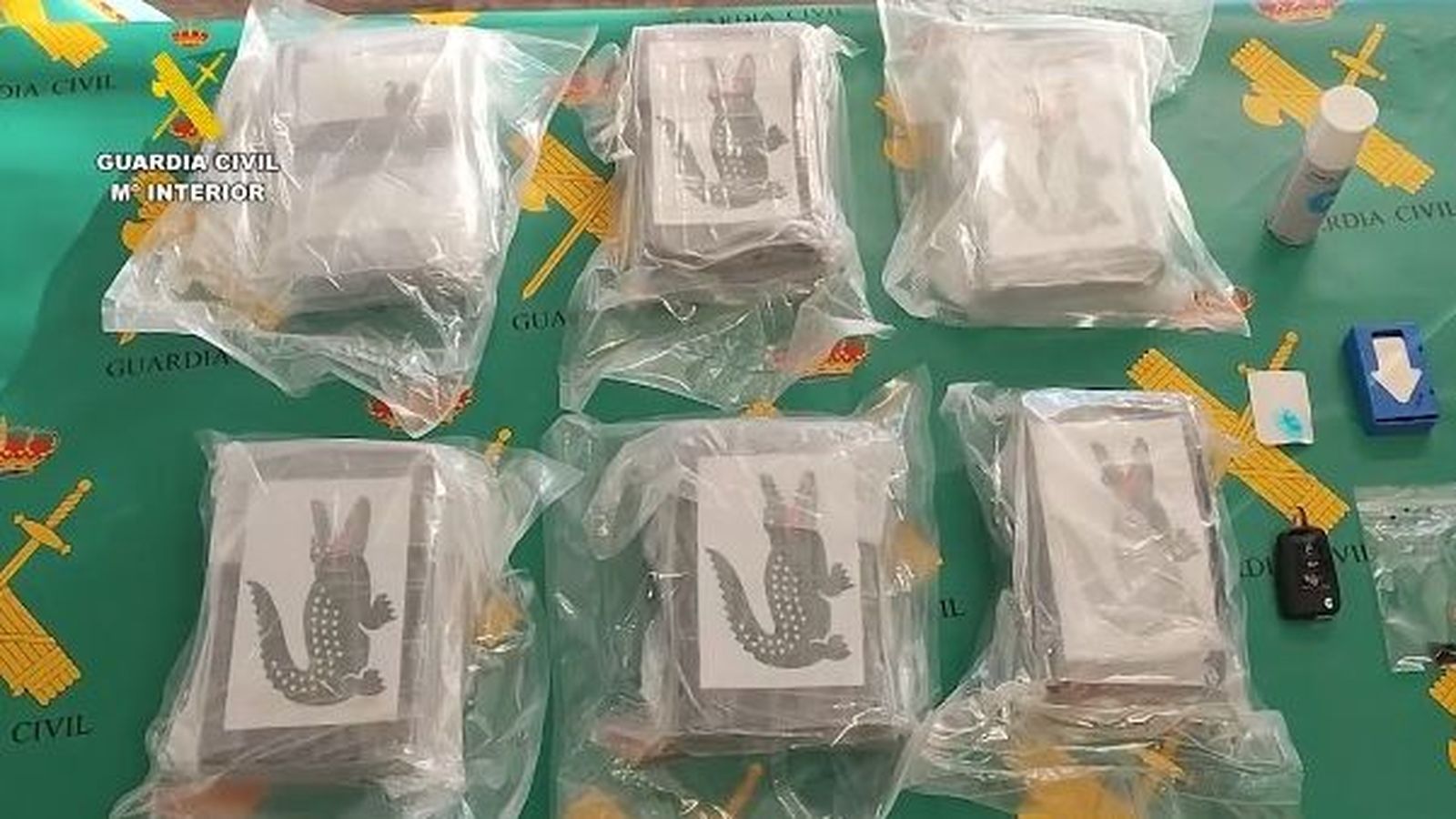 Els paquets de droga amb el logotip d'un cocodril