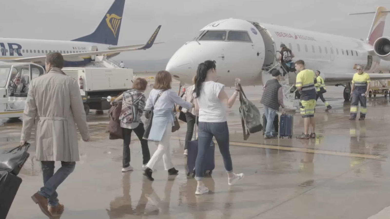L'aeroport de Castelló ha inaugurat aquest dilluns una nova ruta a Madrid