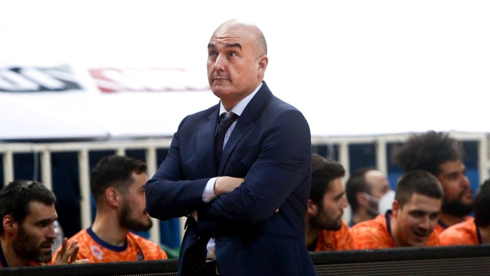 Jaume Ponsarnau, durant el partit a Atenes Jaume Ponsarnau, durant el partit a Atenes