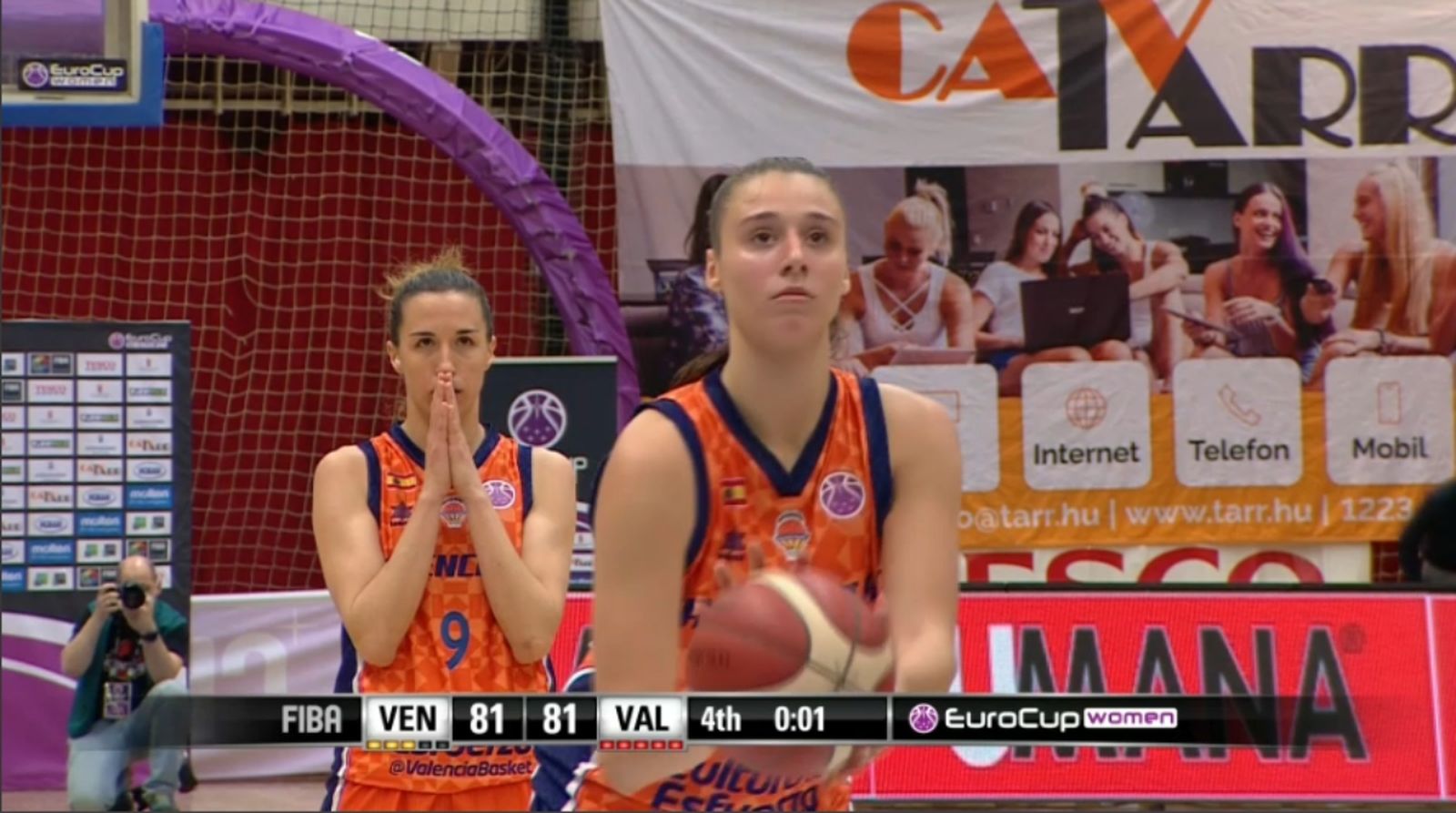 Raquel Carrera en Línia de fons
