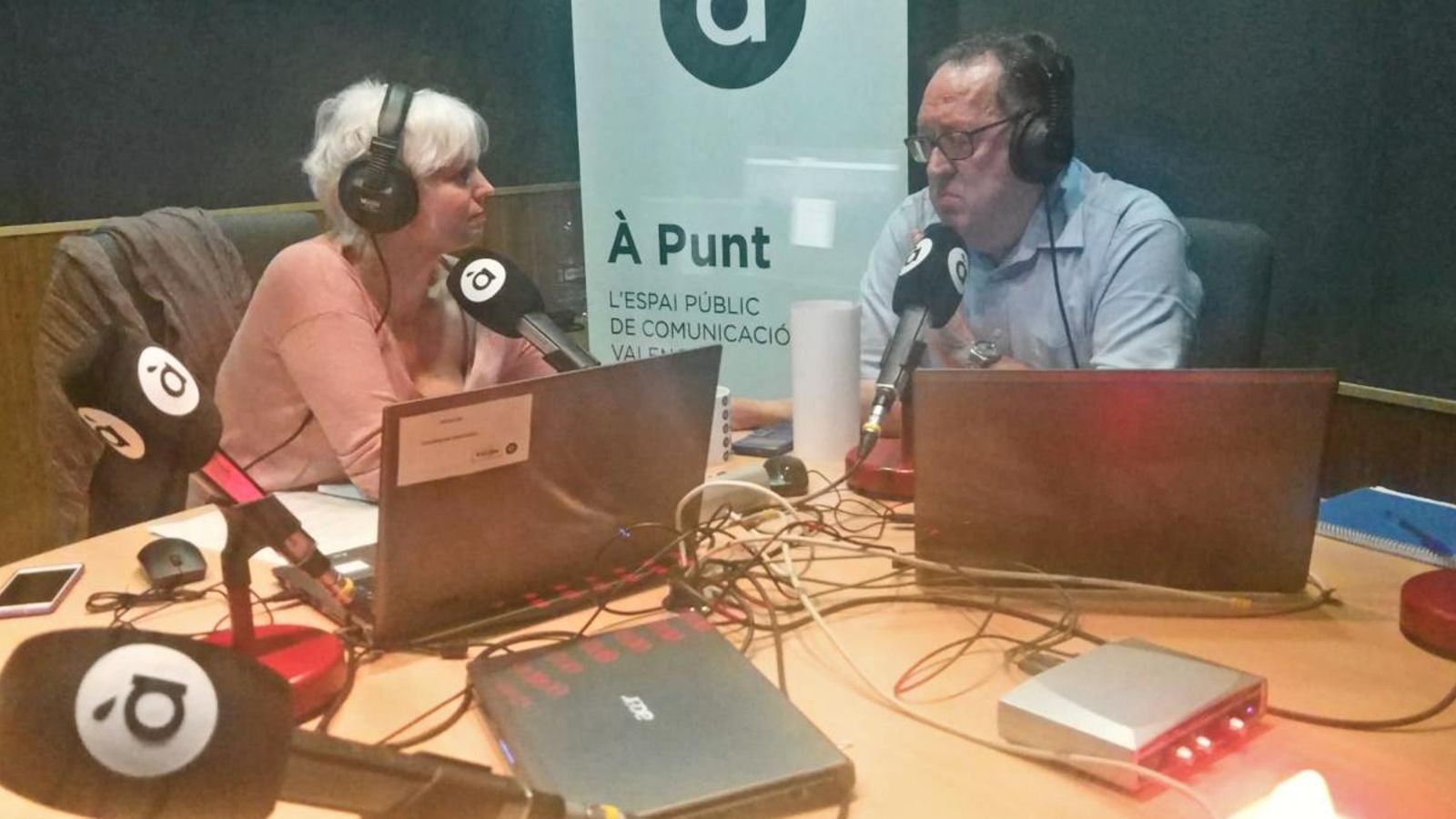 Pots escoltar ací l'entrevista completa a Paco Cardona