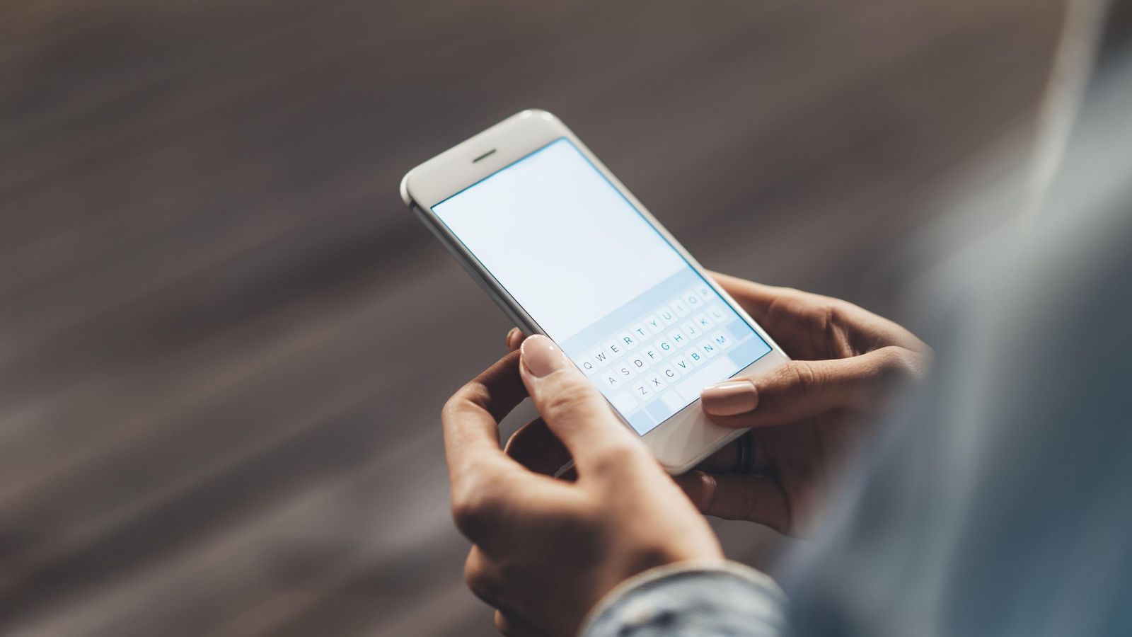 Les persones operades de laringe podran comunicar-se amb el 112 a través de missatges