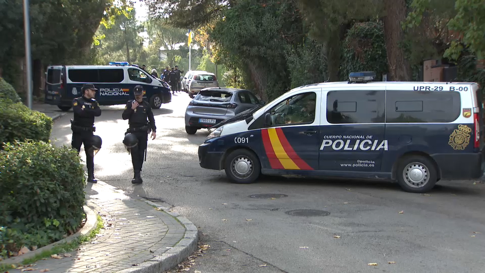 Control policial per les cartes amb explosius