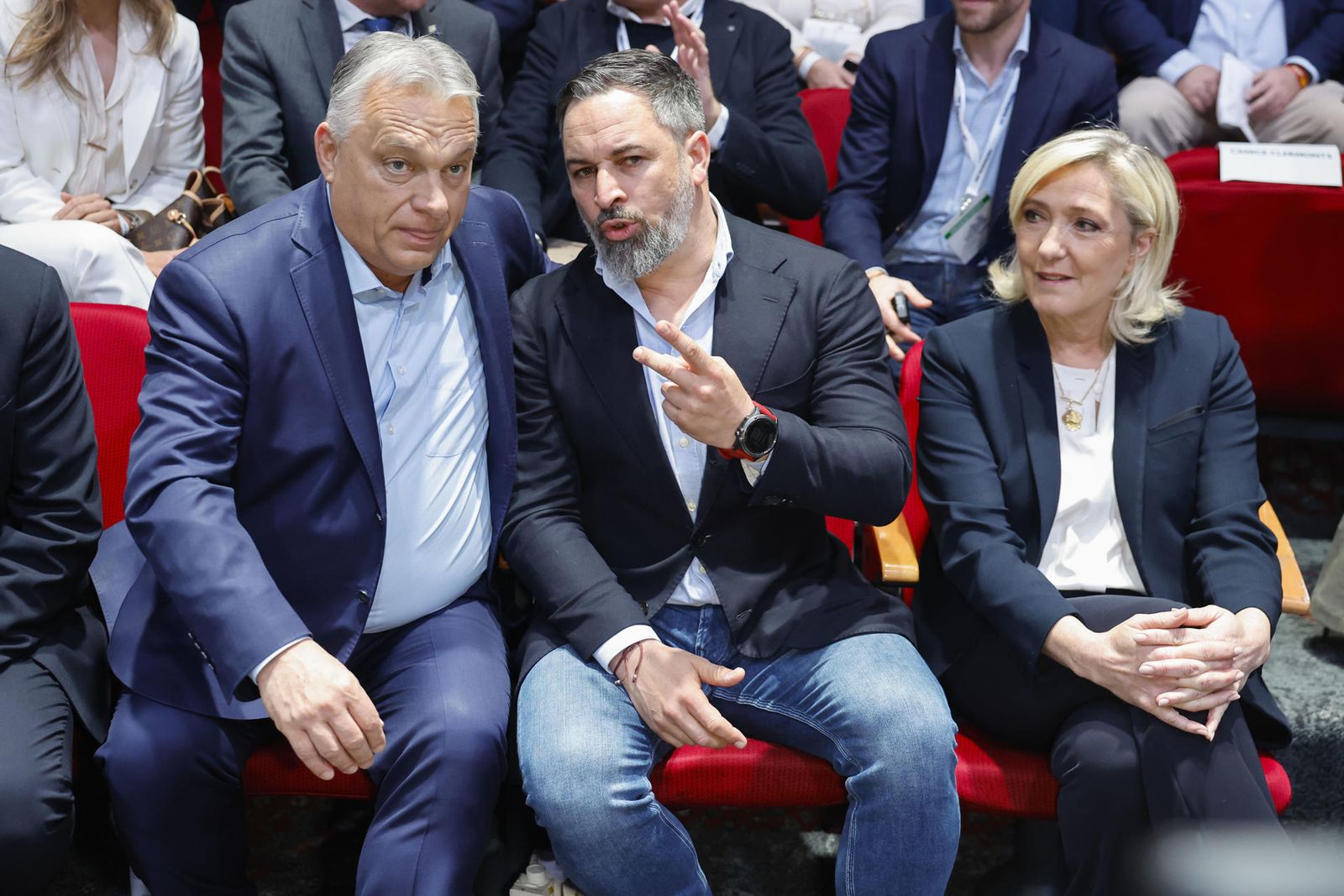Viktor Orbán, Santiago Abascal i la francesa Marine Le Pen a Madrid en la primera cimera de Patriots