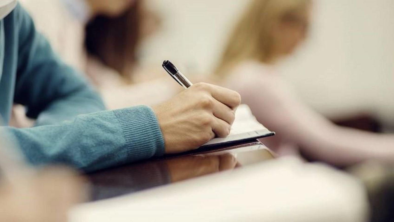 Les classes de les Escoles Oficials d'Idiomes començaran el 5 d'octubre