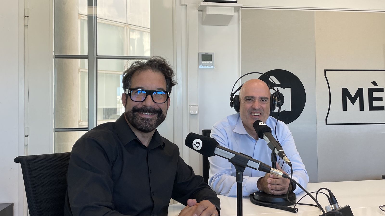 Sergi Olcina, presentador, i Javier Doménech, director de El rall