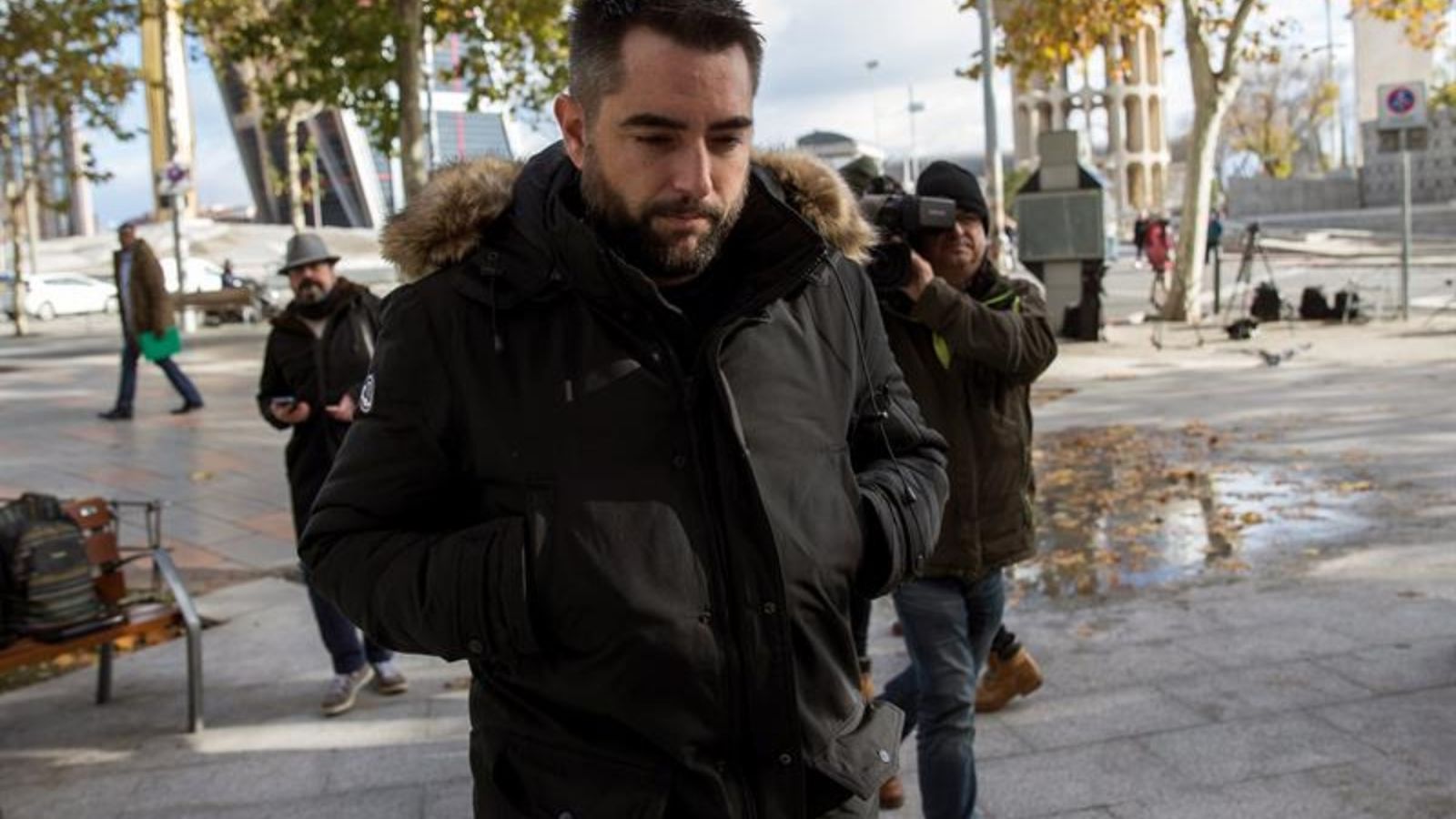 Dani Mateo a la seua arribada als jutjats