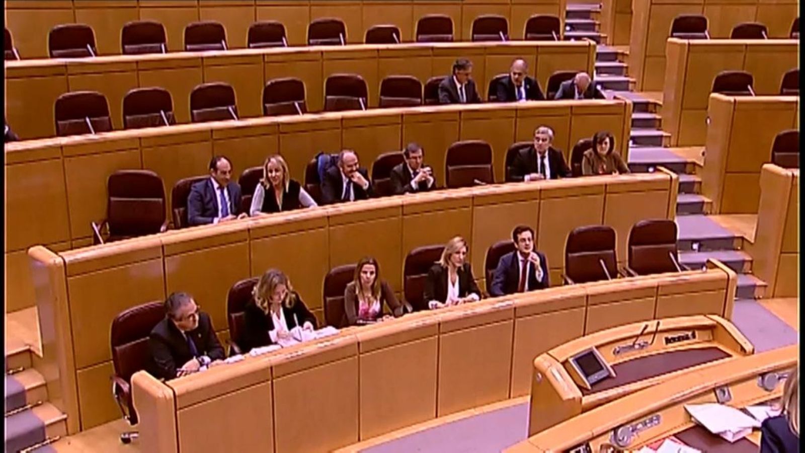 La comissió d'investigació ha quedat constituïda amb una taula formada per tres membres del PP i dos del PSOE La comissió d'investigació ha quedat constituïda amb una taula formada per tres membres del PP i dos del PSOE
