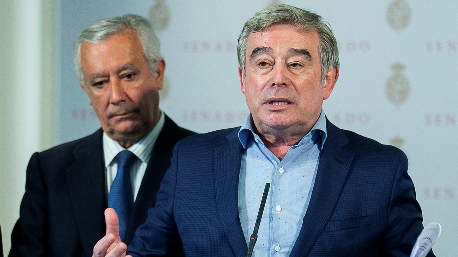 El portaveu del grup popular en el Senat, José Manuel Barreiro, durant la roda de premsa que ha oferit aquest dilluns en el Senat