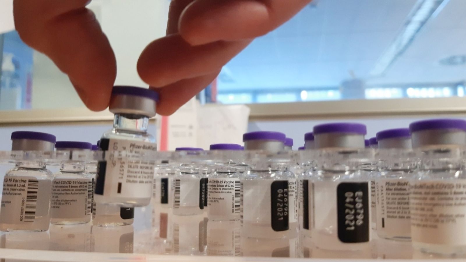 La vacuna de Pfizer, a una residència de majors de Rafelbunyol