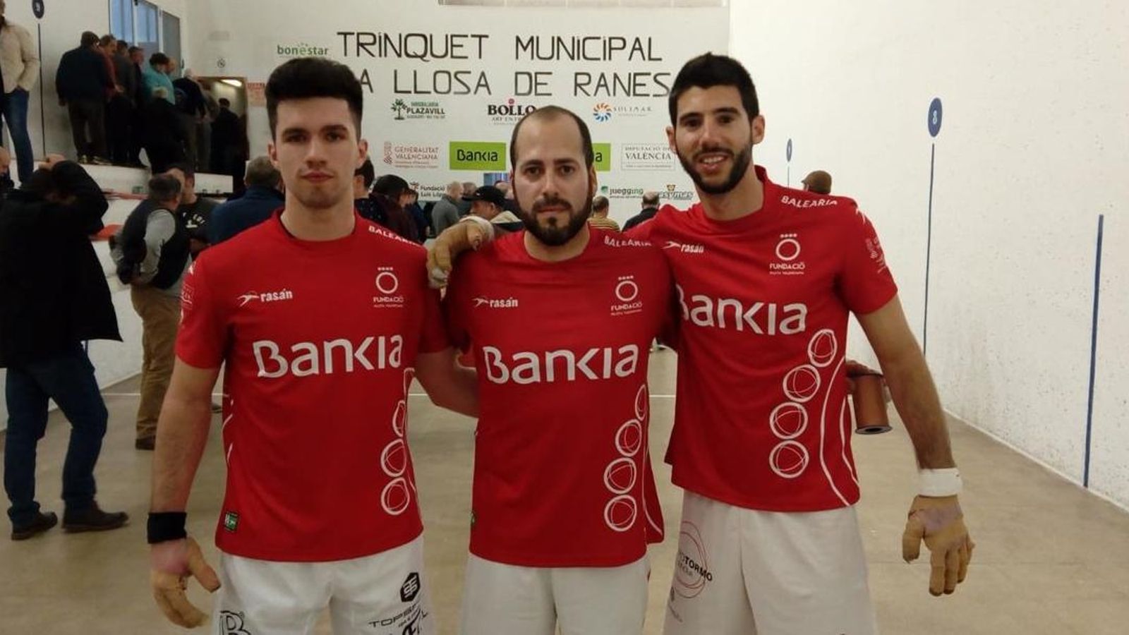 Sergio, Seve i Ricardet han guanyat al trinquet de La Llosa de Ranes