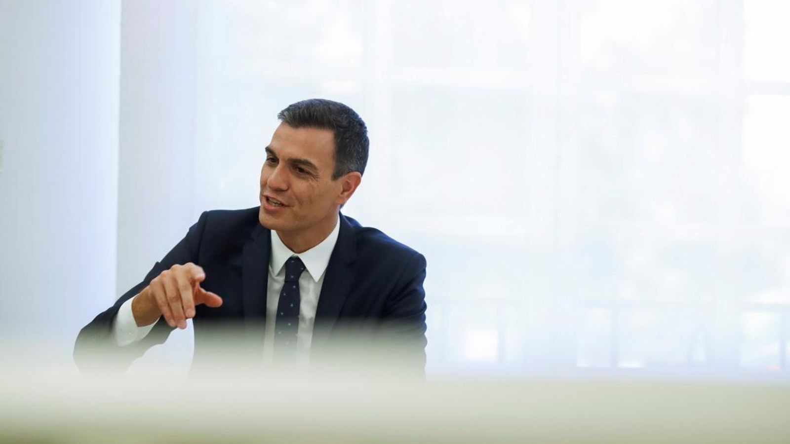 El Govern d\'Espanya vol que el PP i Ciutadans demanen perdó per les acusacions de plagi de la tesi de Sánchez