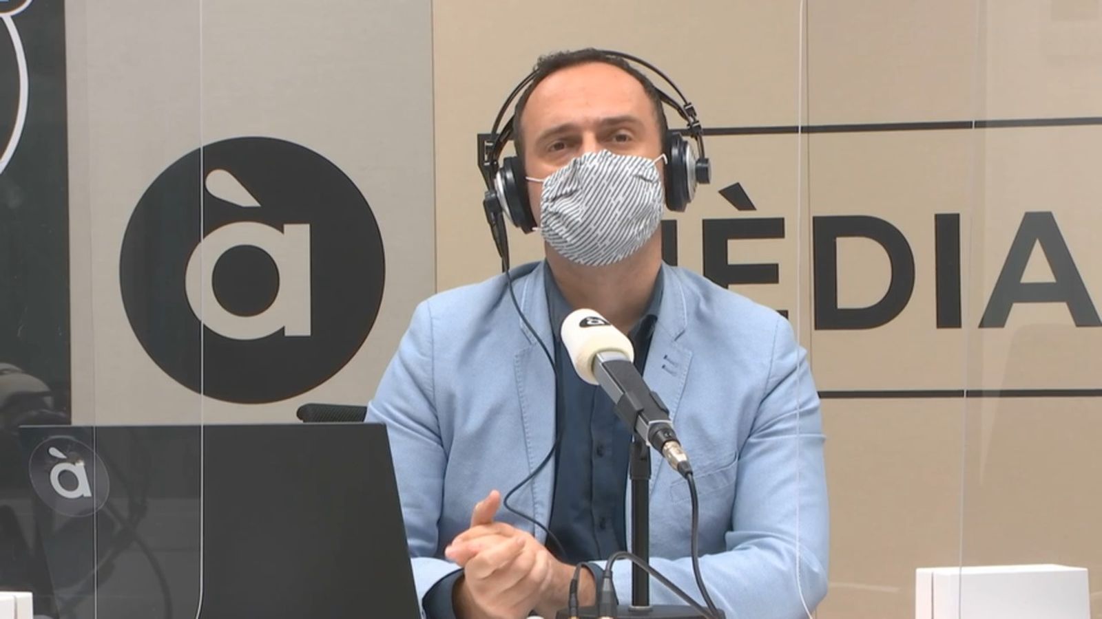 14.04.2021 | Línia de fons | Streaming