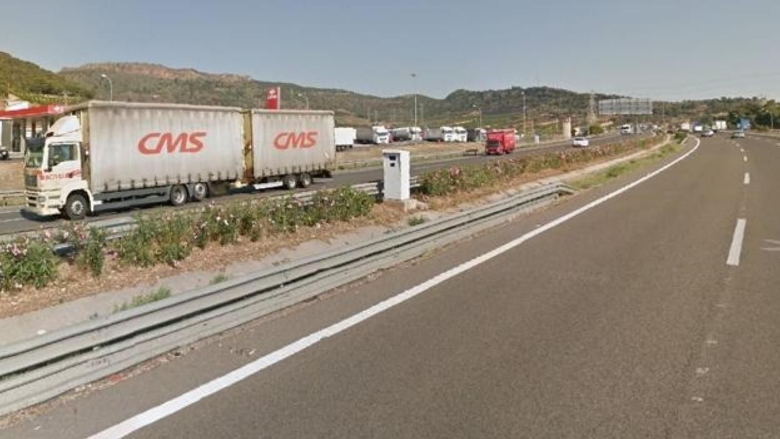 Rdar situat al punt quilomètric 478.100 de l'AP-7, a Sagunt / Google Maps