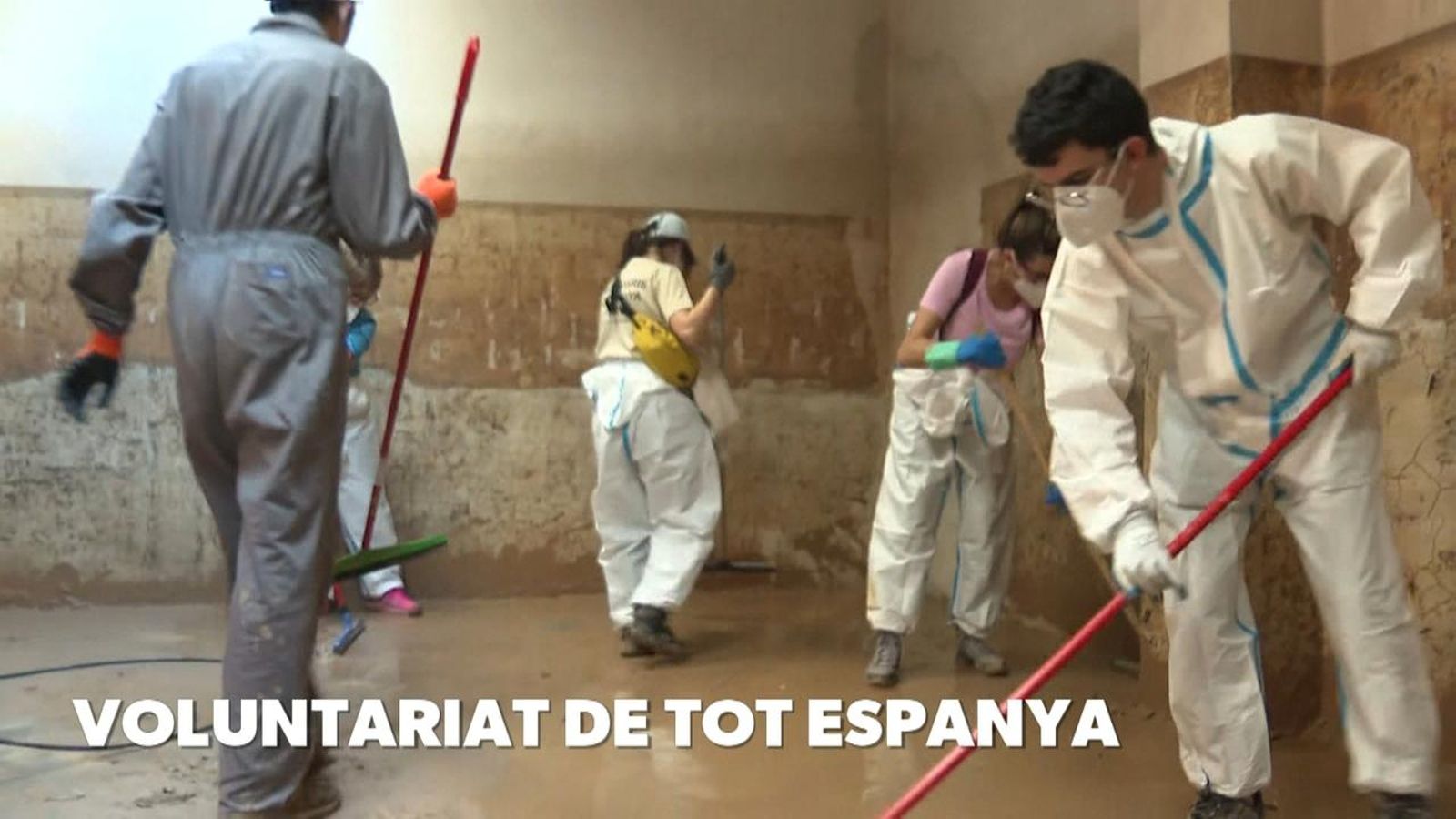 Voluntariat de tot Espanya arriba a València
