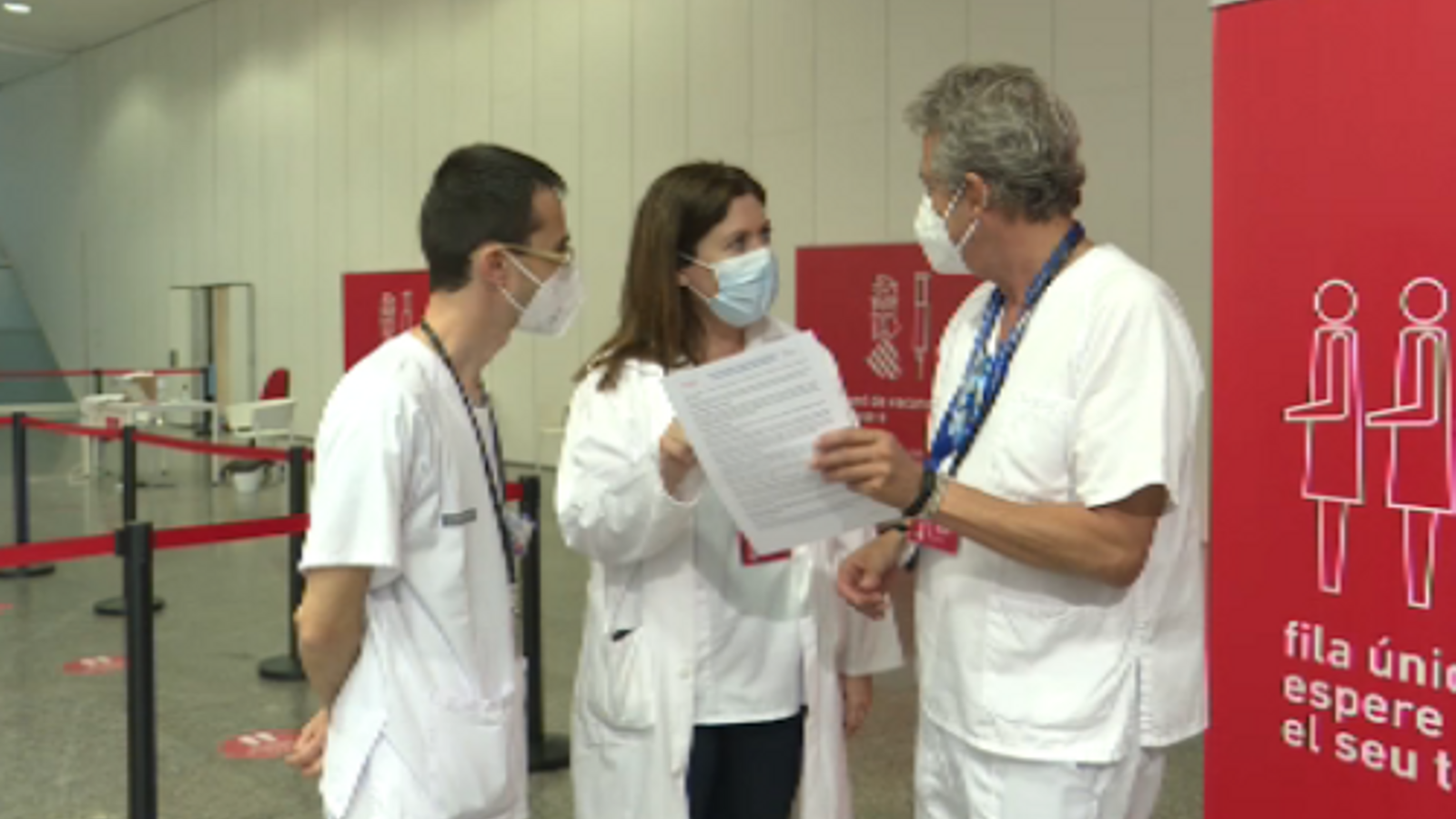 Membres dels equips de vacunació