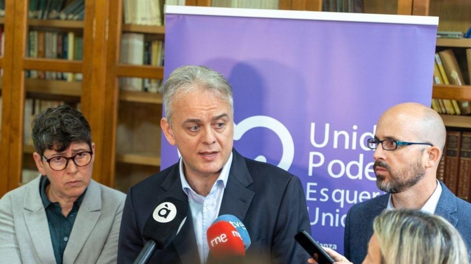 Illueca, aquest dilluns en un acte elctoral amb Pilar Lima i Nacho Álvarez Illueca, aquest dilluns en un acte elctoral amb Pilar Lima i Nacho Álvarez