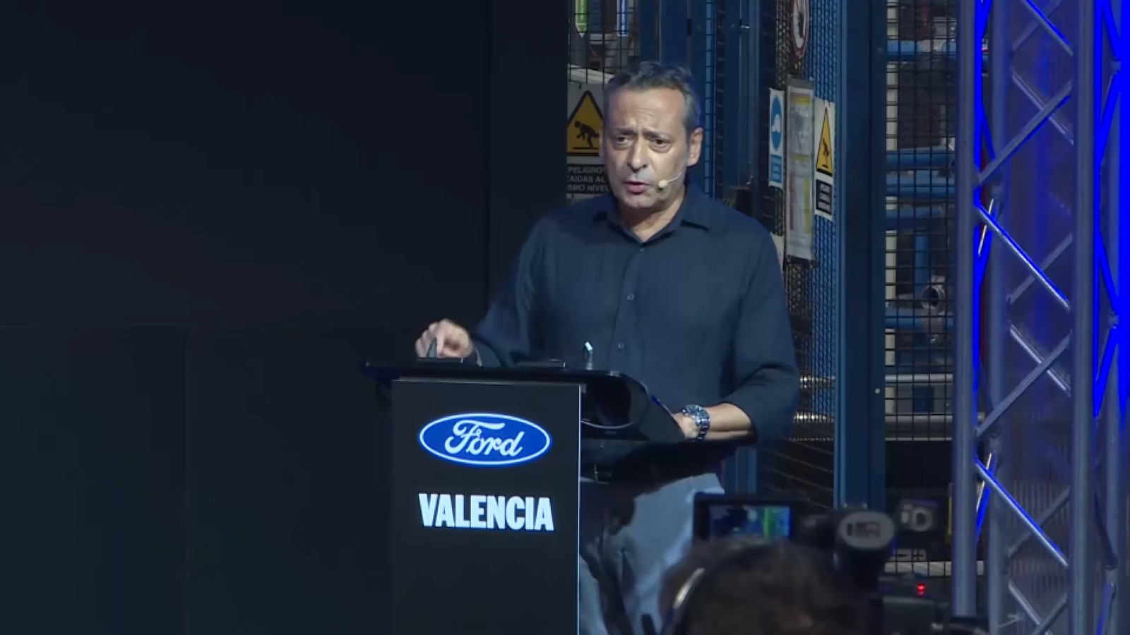 Reacció de Carlos Faubel, del comité d'empresa de Ford, a l'anunci de la nova producció de la factoria
