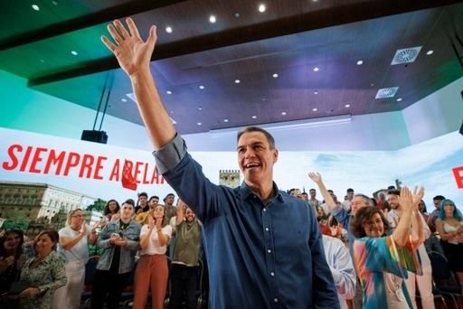 Sánchez, en un acte de partit aquest dissabte a Granada Sánchez, en un acte de partir aquest dissabte a Granada