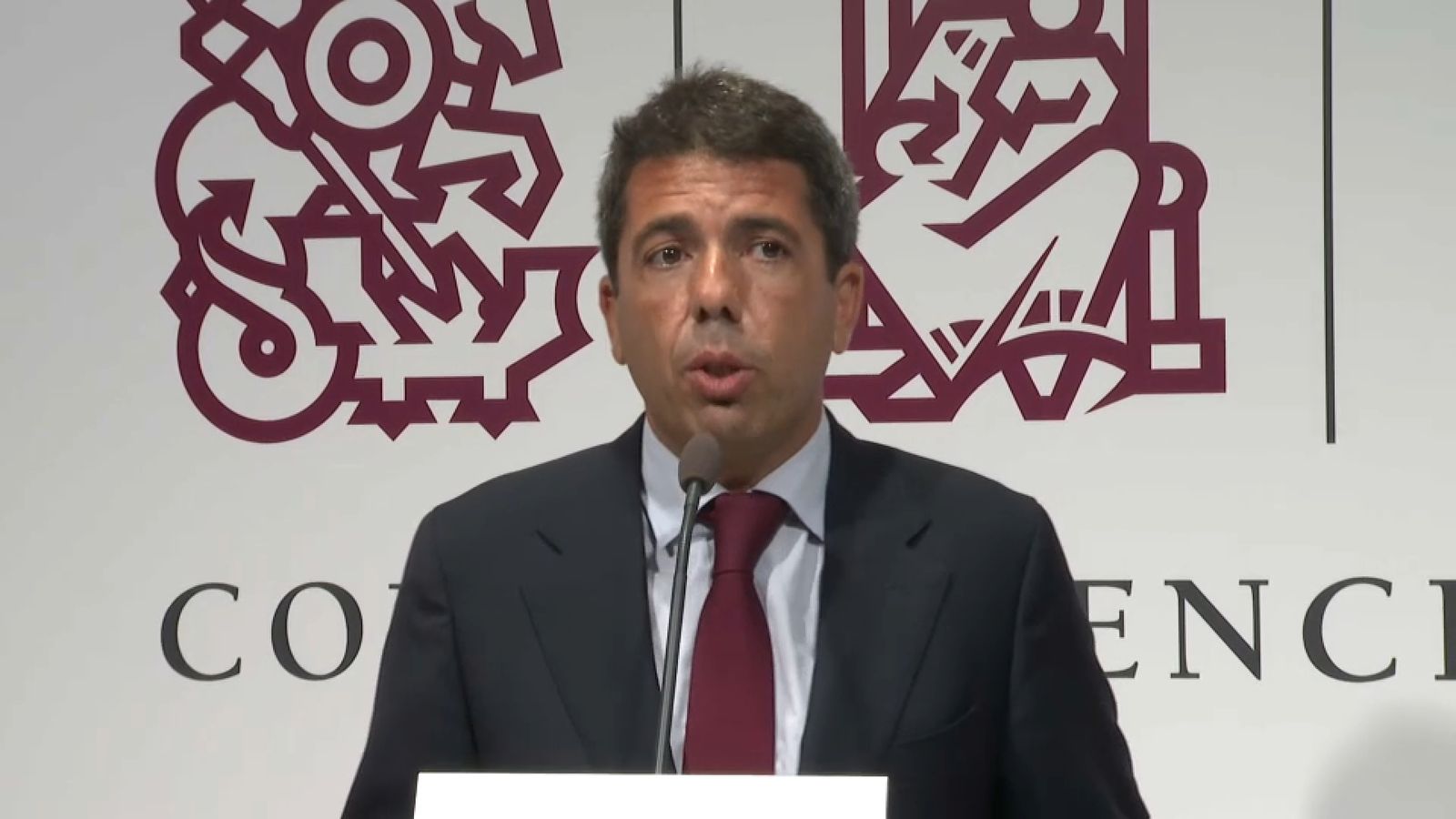 El pròximes president de la Generalitat, Carlos Mazón, en la primera intervenció com a diputat de les Corts