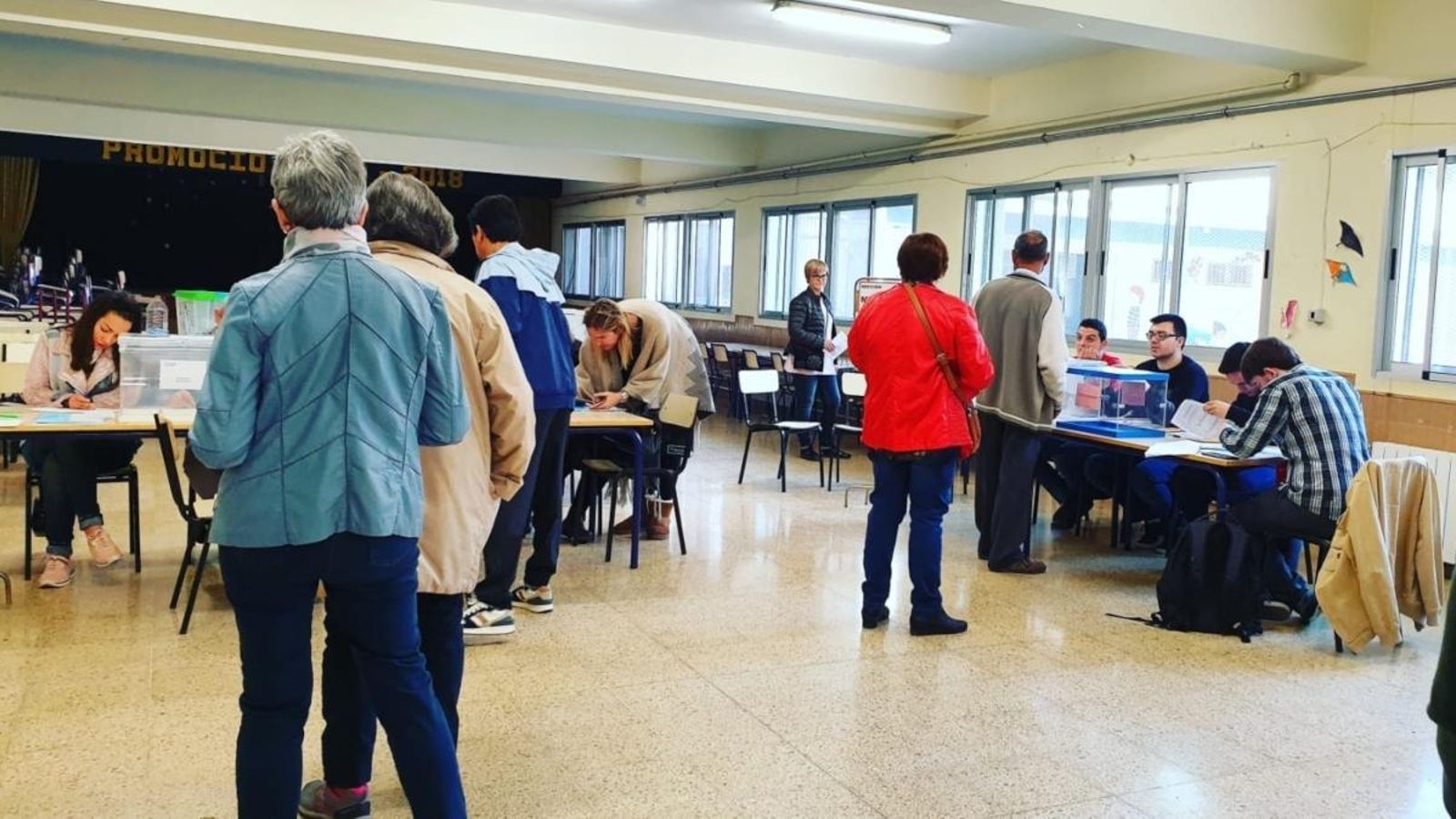 La participació en les generals creix vora set punts respecte del 2016 i arriba al 75,75%