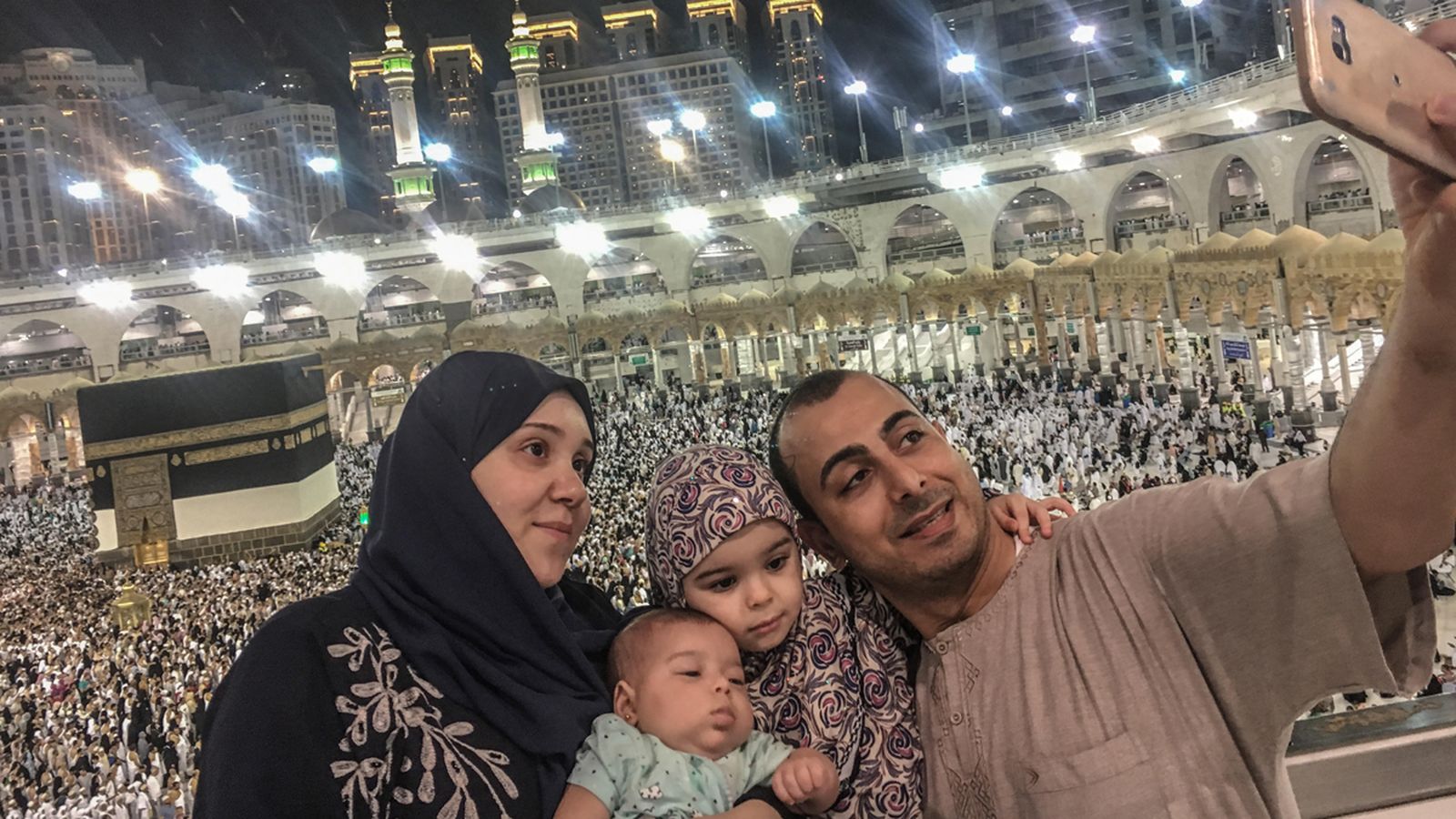 Les aplicacions mòbils faciliten el compliment dels ritus que implica el pelegrinatge