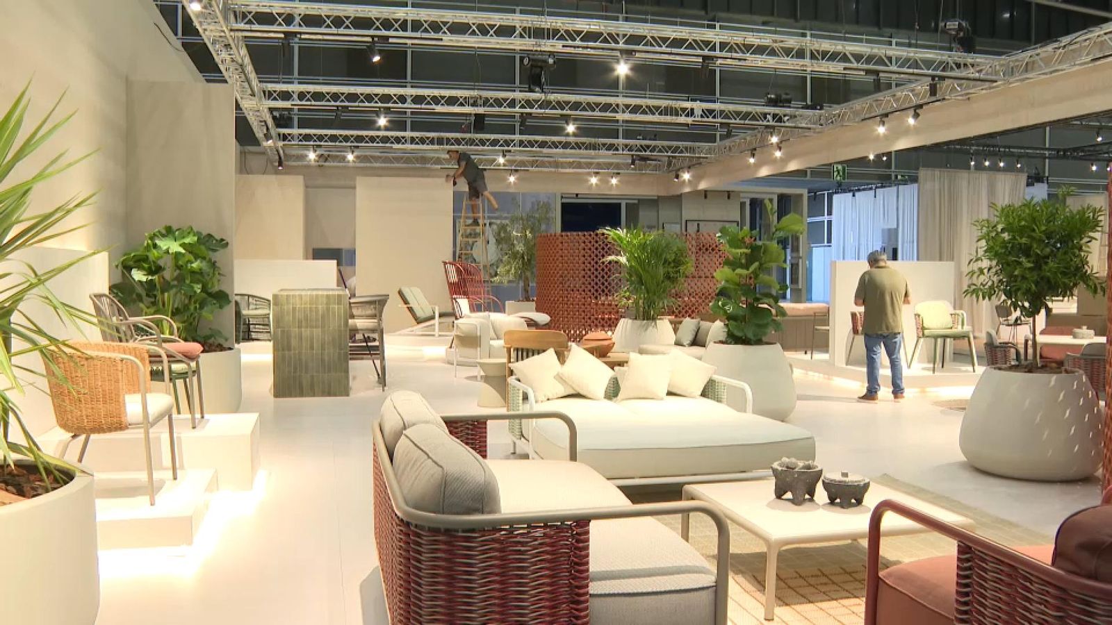 A Fira València ja està tot enllestit per l'obertura de Fira Hàbitat i Textilhogar este dimarts