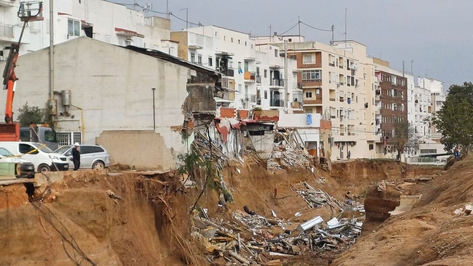 18.11.2024 | El Col·legi Territorial d'Arquitectes de València crea una borsa de voluntaris per a inspeccionar els edificis afectats