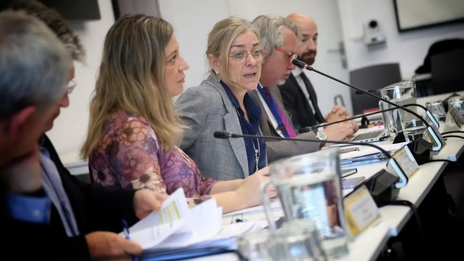 La secretària d'Estat de Funció Pública, Consuelo Sánchez Naranjo, durant la reunió amb CCOO, UGT i CSIF