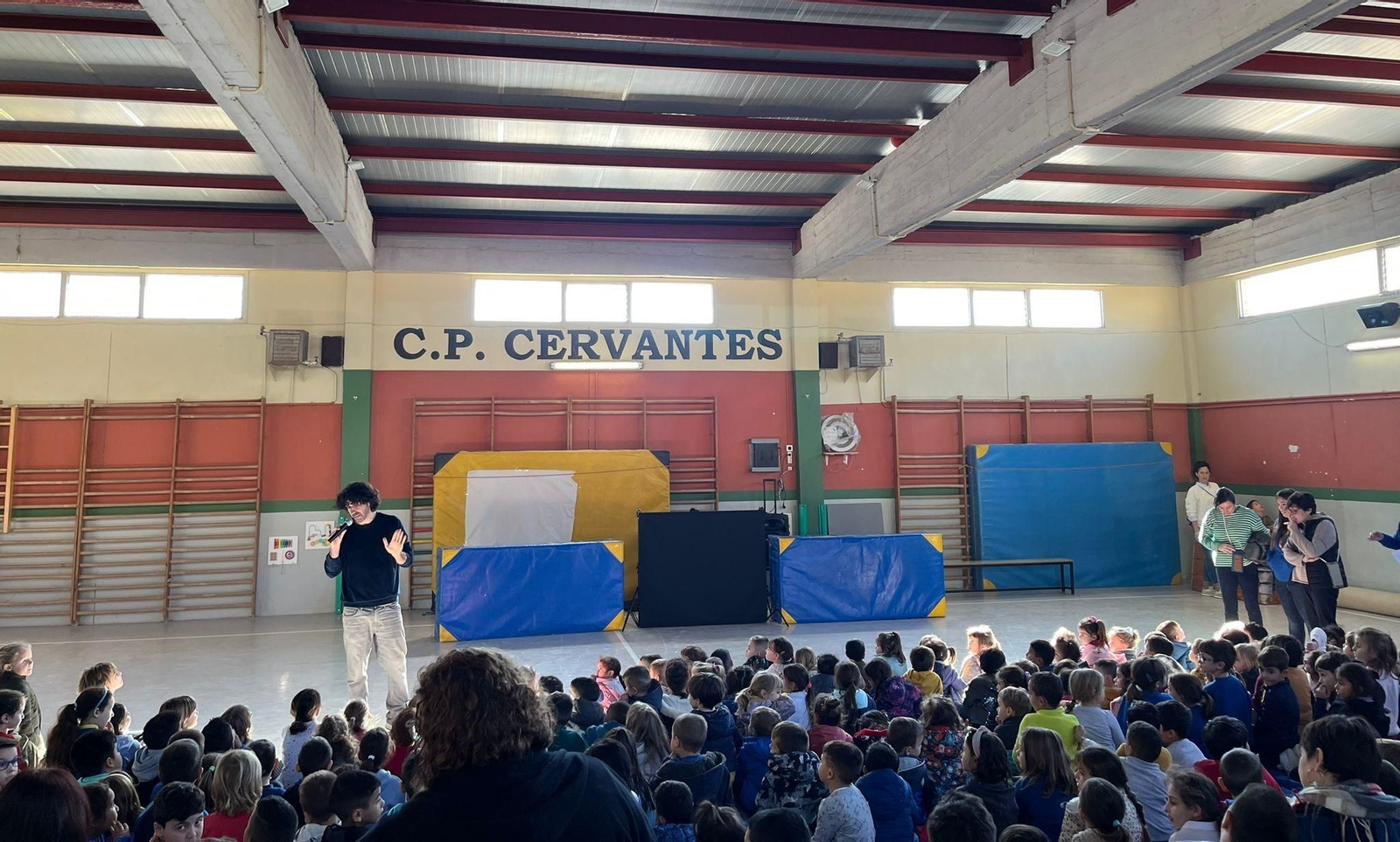 L'alumnat d'Infantil i Primària del CP Cervantes d'Algemesí ja ha disfrutat de les "Feretes a l'escola"