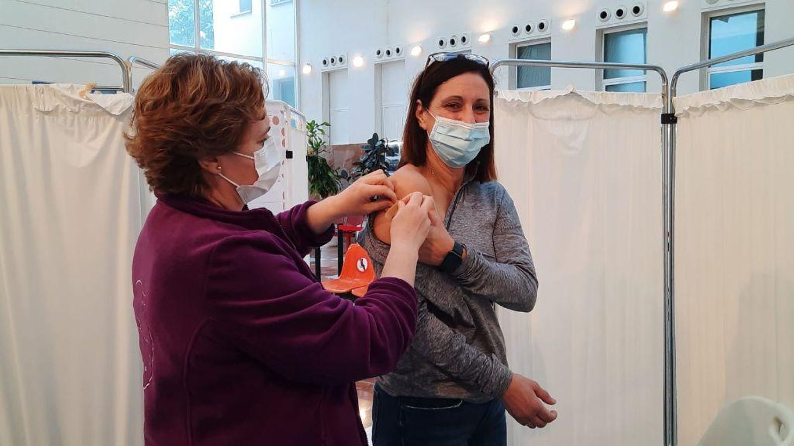 Punt de vacunació sense cita habilitat a Carxaixent