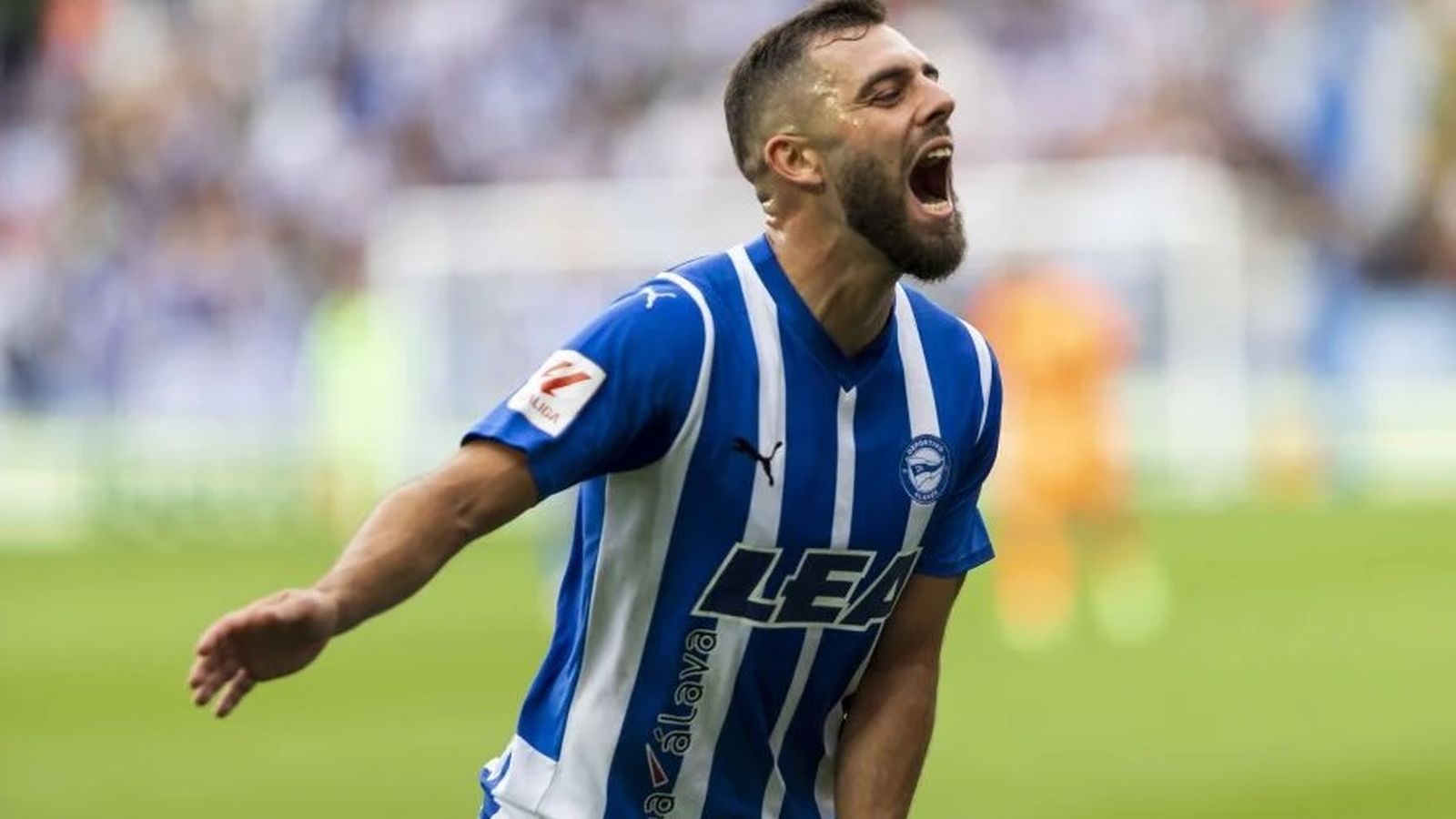 Luis Rioja, en un partit amb l'Alabés