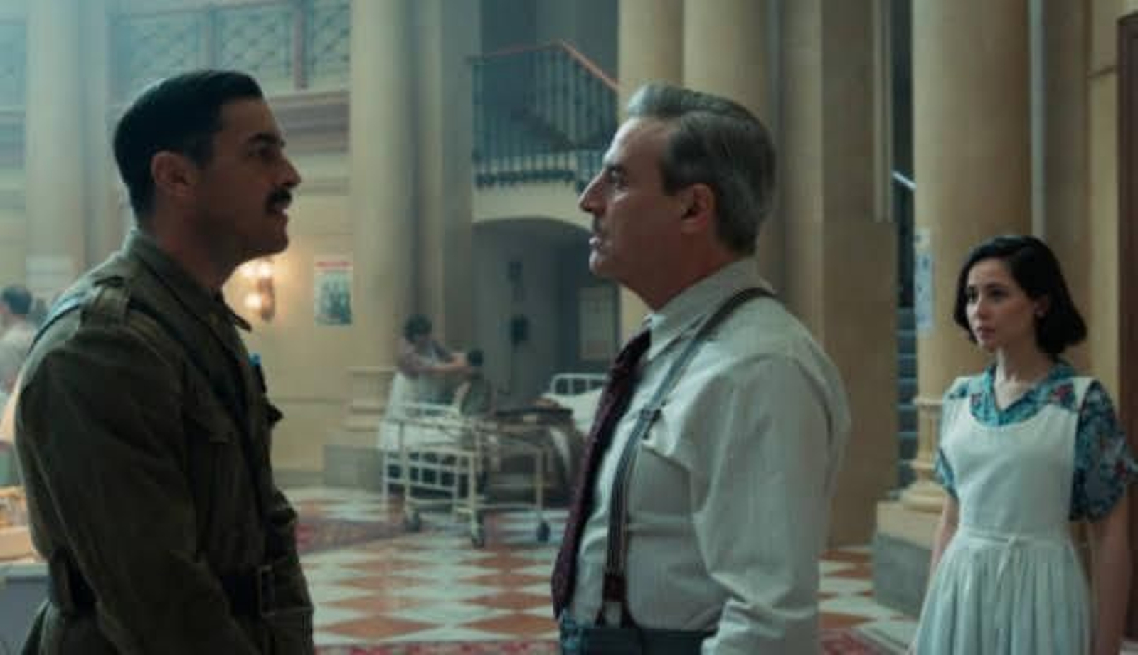 Els interiors de la pel·lícula es van rodar al Palau de les Comunicacions de València