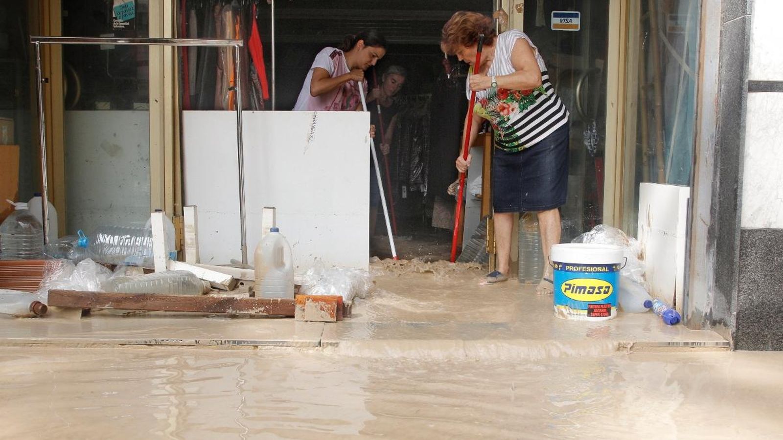 Crèdits a interés zero per a empreses afectades per la DANA