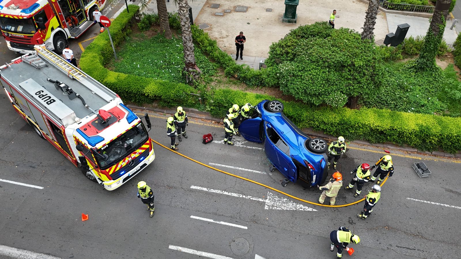 Accident centre València dos cotxes