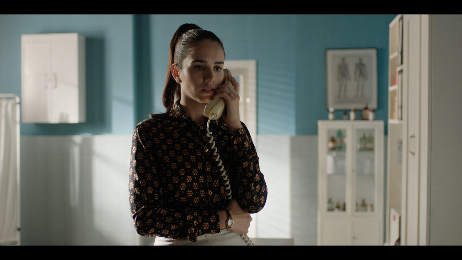 Marta (Raquel Rubiano) en un fotograma de l'Alqueria Blanca