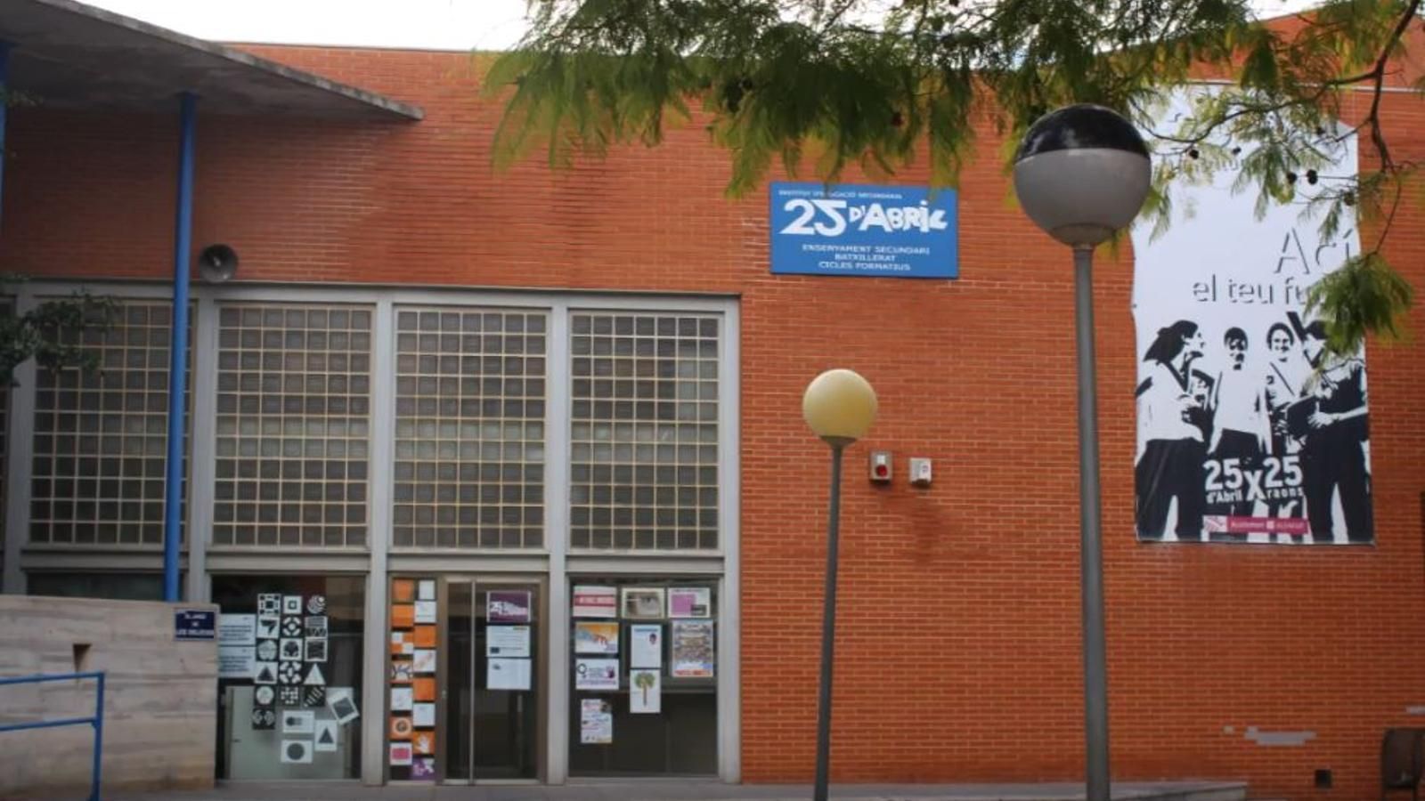 IES 25 d'abril, a Alfafar