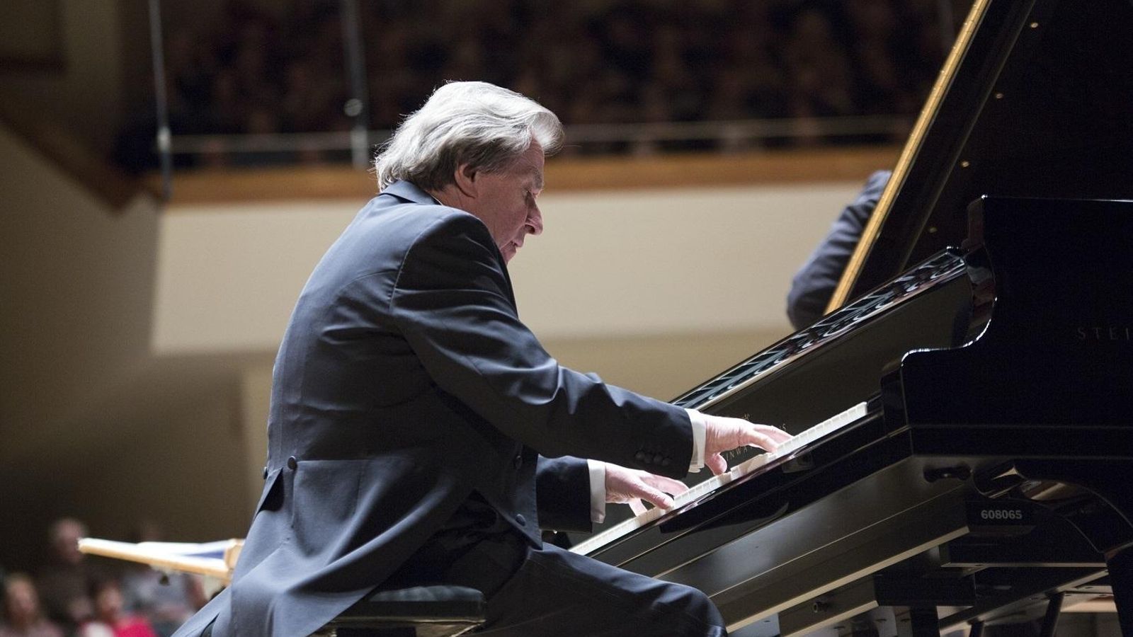 El pianista Rudolf Buchbinder